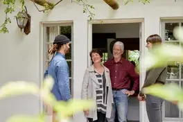 Airbnb-Cape-Town-guests (1)