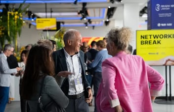 attendees-networking-at-Skift-Global-Forum